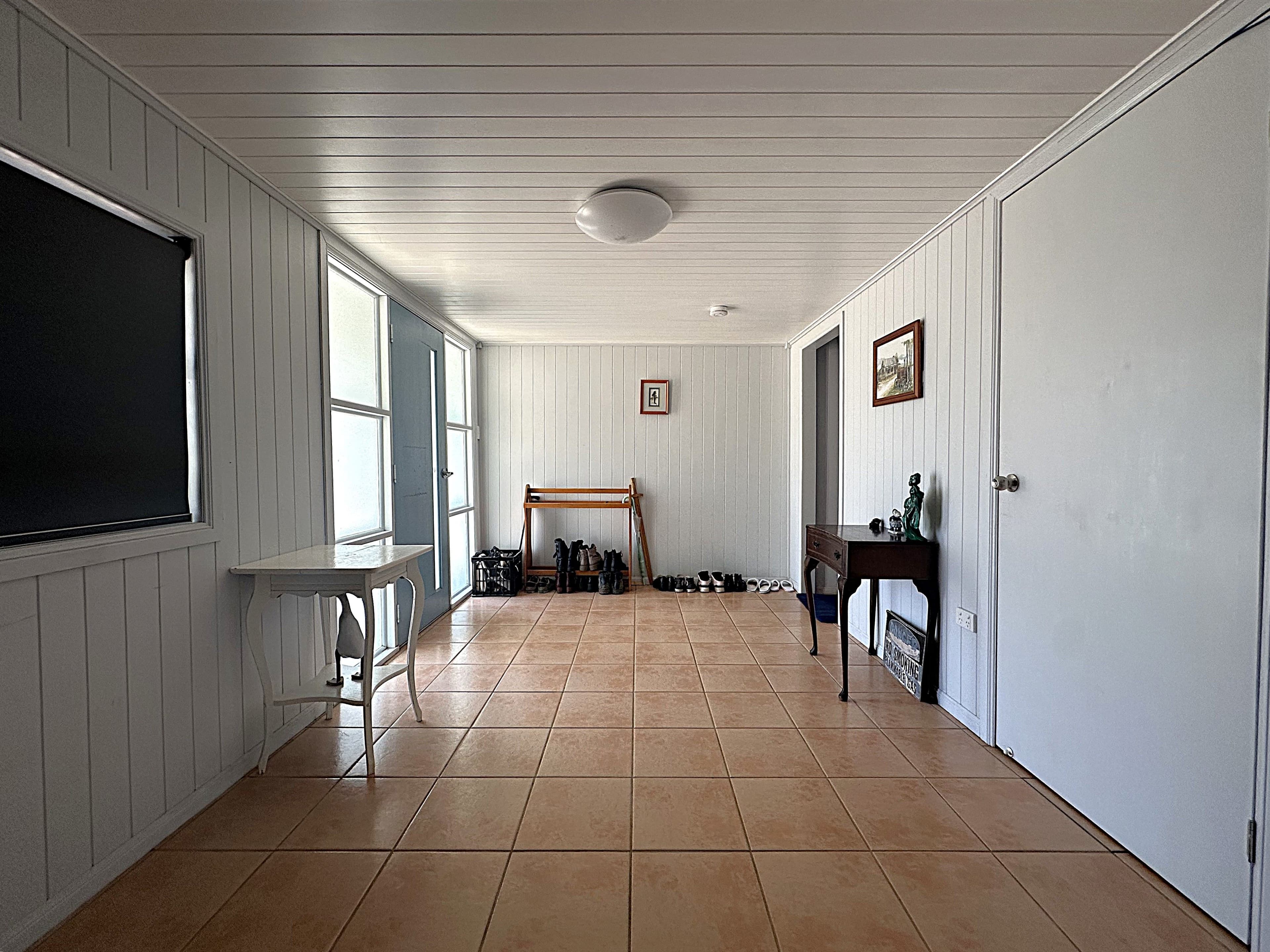 40 Acacia Street, Barcaldine QLD 4725, Barcaldine - Thumbnail 3