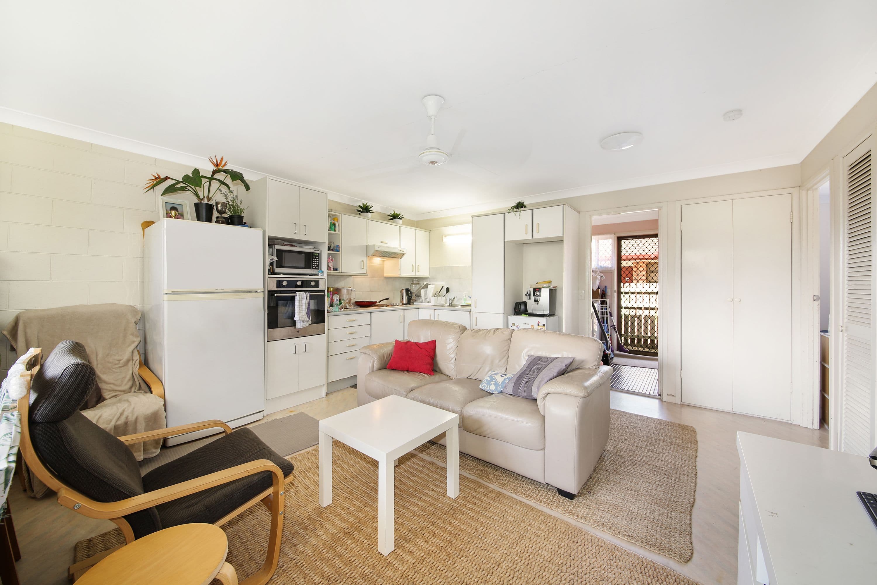 450 Cypress Terrace North, Palm Beach QLD 4221, Palm Beach - Thumbnail 2