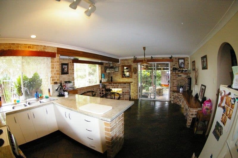 14 Holloway Court, DECEPTION BAY QLD 4508, Deception Bay - Thumbnail 7