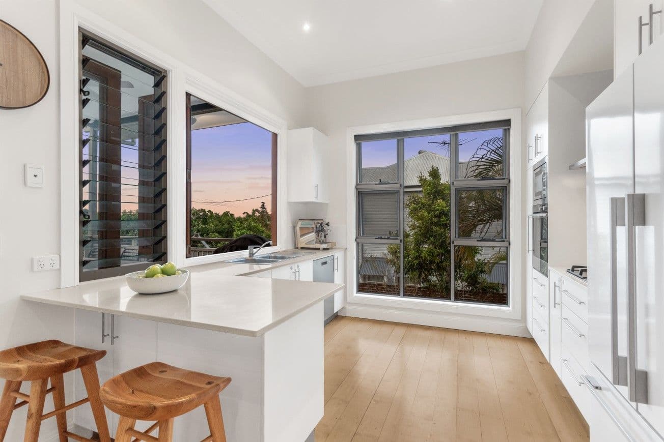 33 Brook Street, Windsor QLD 4030, Windsor - Thumbnail 4