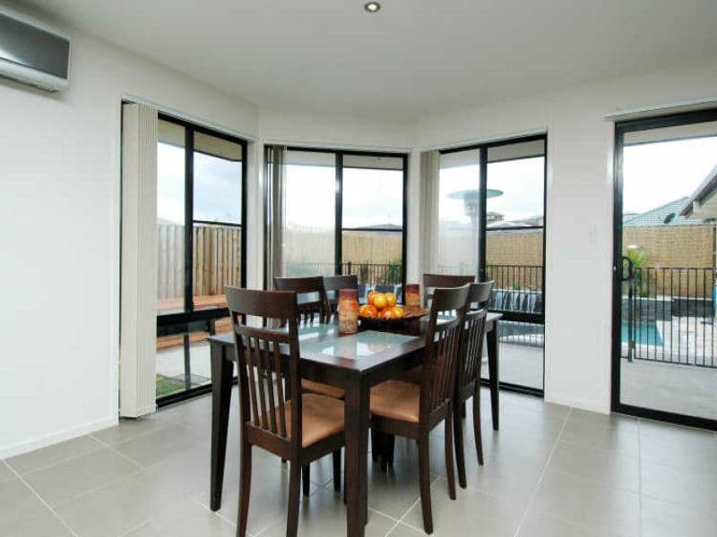 2 Burr Court, PACIFIC PINES QLD 4211, Pacific Pines - Thumbnail 4