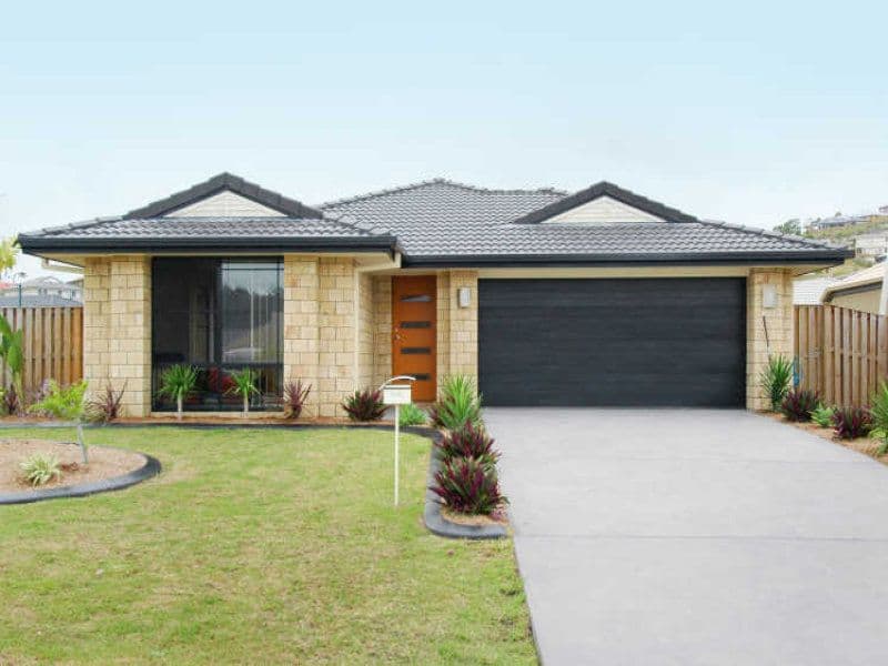 2 Burr Court, PACIFIC PINES QLD 4211, Pacific Pines - Thumbnail 6
