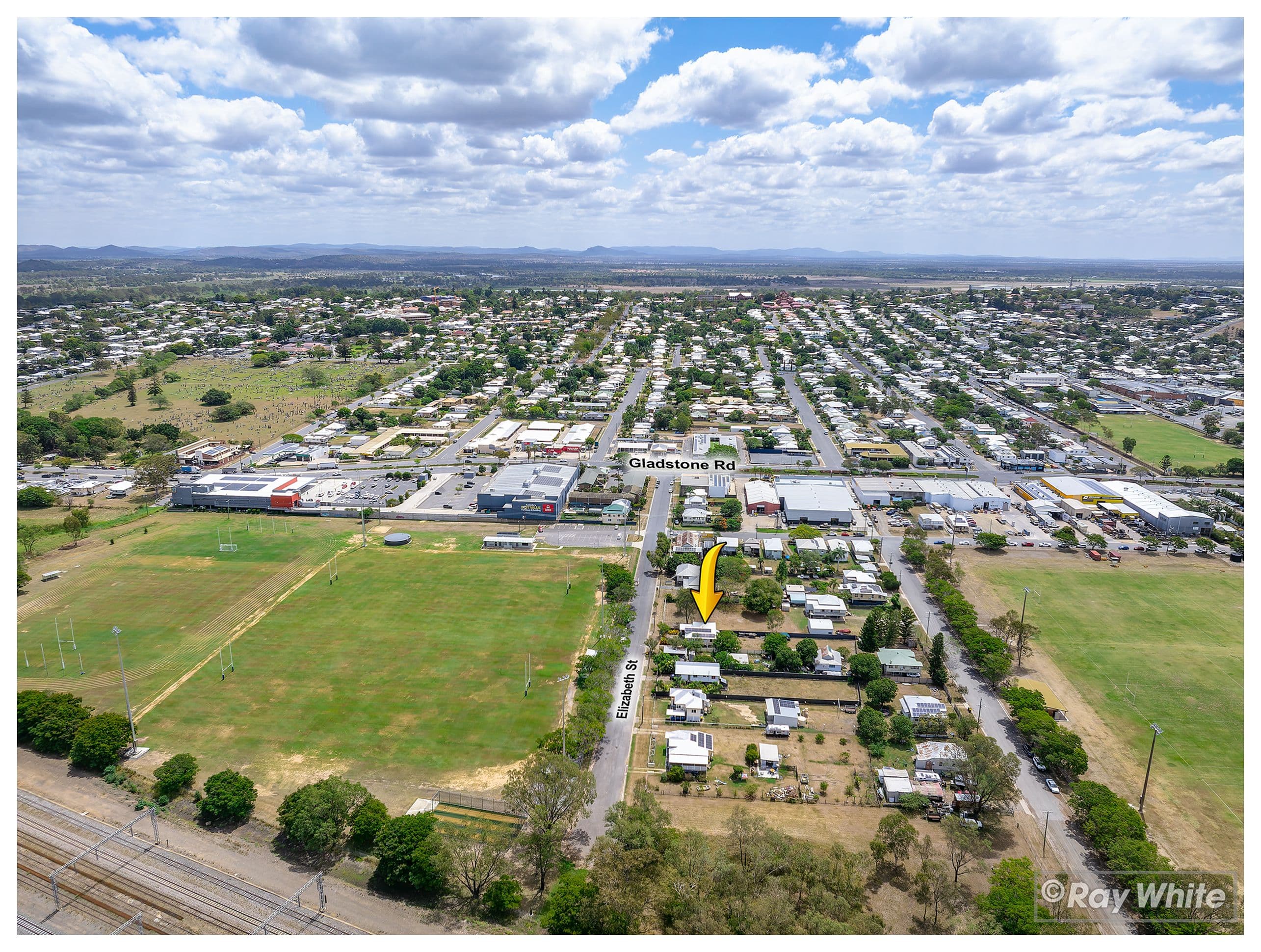 21 Elizabeth Street, Allenstown QLD 4700, Allenstown - Thumbnail 2