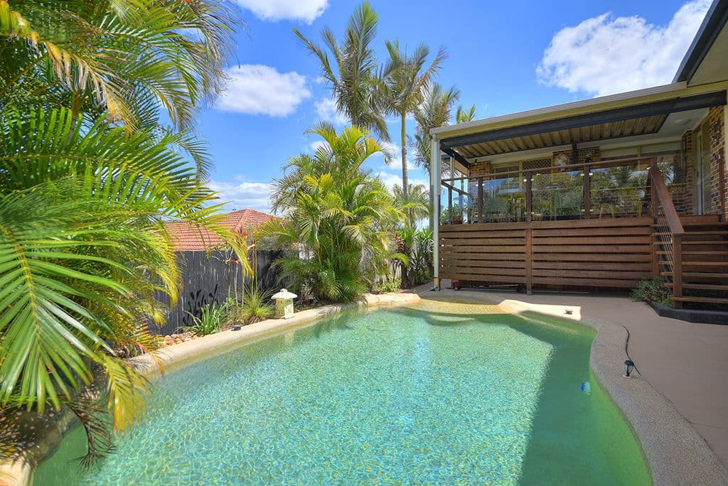 4 Pinehill Drive, Oxenford QLD 4210, Oxenford - Thumbnail 3