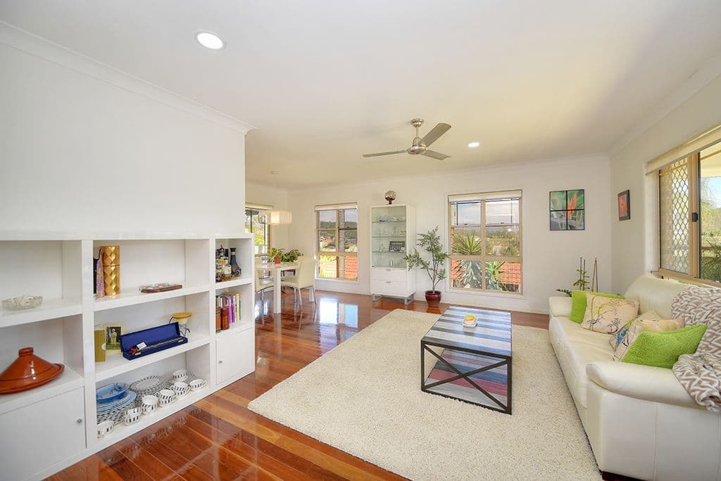 4 Pinehill Drive, Oxenford QLD 4210, Oxenford - Thumbnail 4
