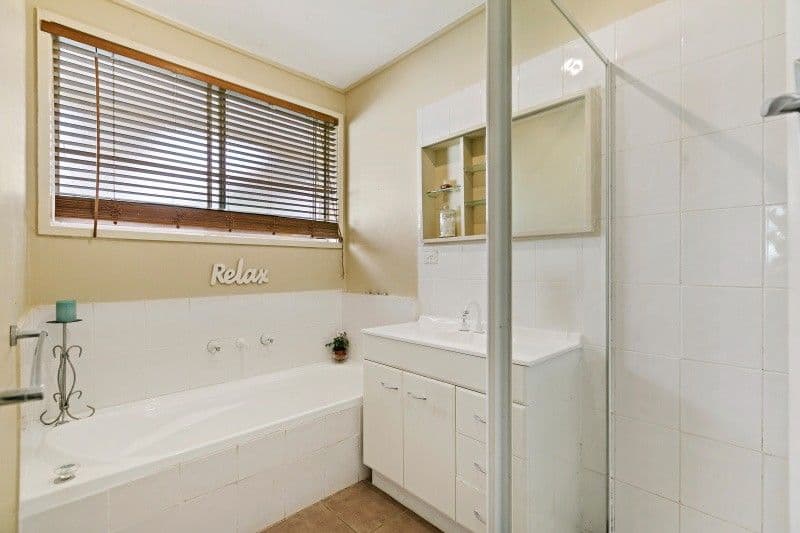 48 Ashleigh Avenue, Frankston VIC 3199, Frankston - Thumbnail 5