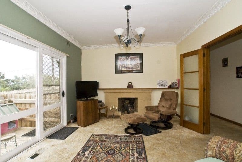 348 Warburton Highway, WANDIN NORTH VIC 3139, Wandin North - Thumbnail 6