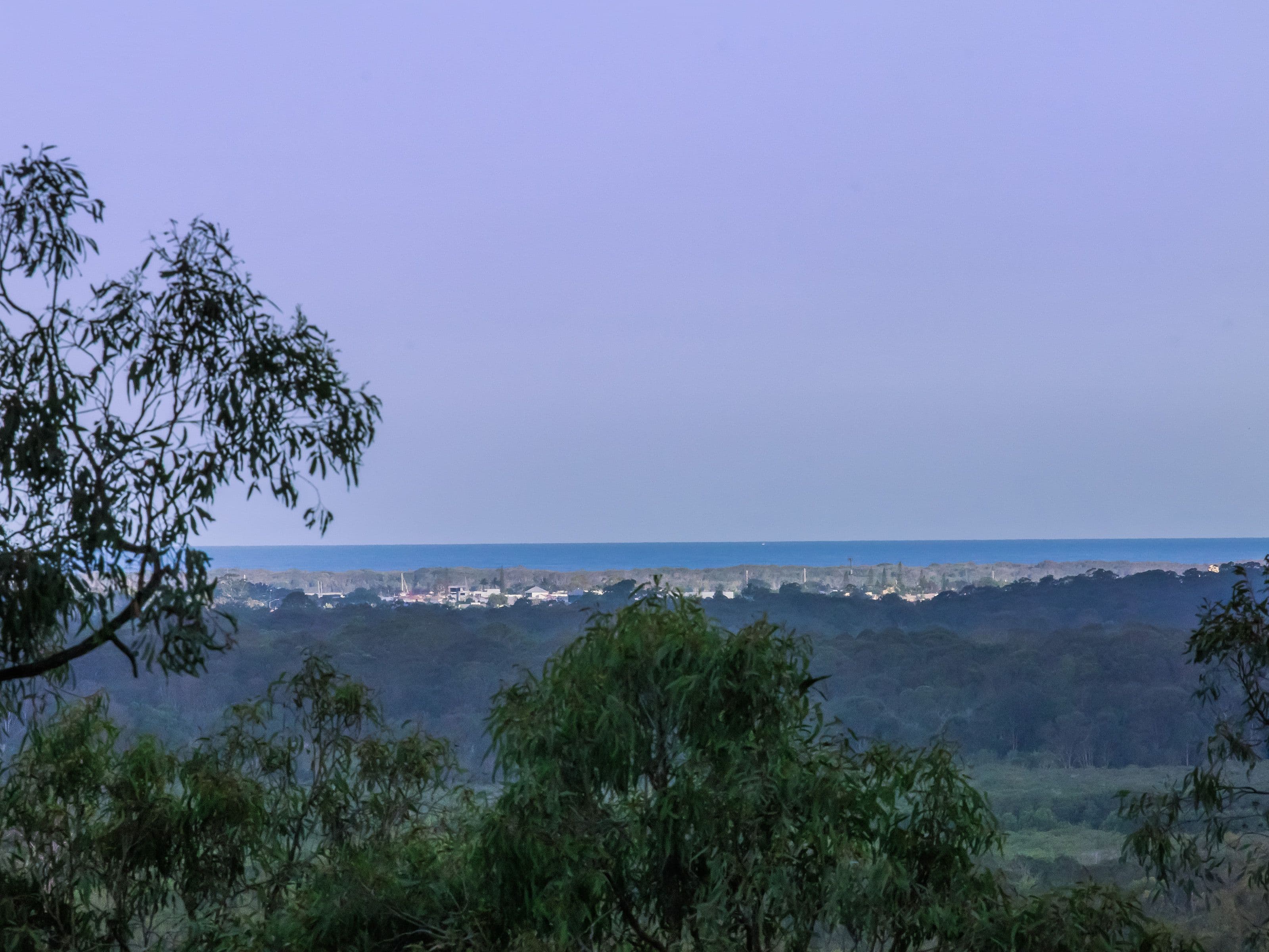 47 Highvale Drive, Helensvale QLD 4212, Helensvale - Thumbnail 2