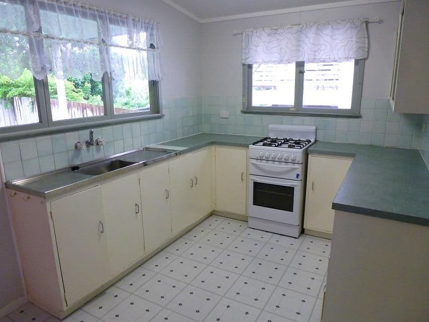 11 Kenton Street, CHAPEL HILL QLD 4069, Chapel Hill - Thumbnail 6