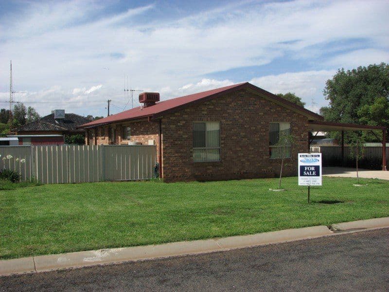 7 Powter Street, FORBES NSW 2871, Forbes - Thumbnail 2