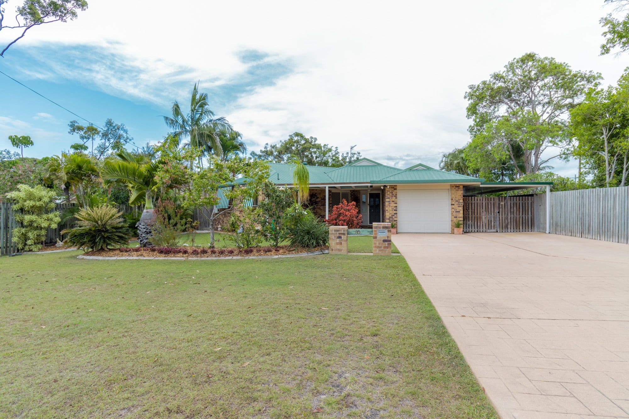 80 Honiton Street, Torquay QLD 4655, Torquay - Thumbnail 2
