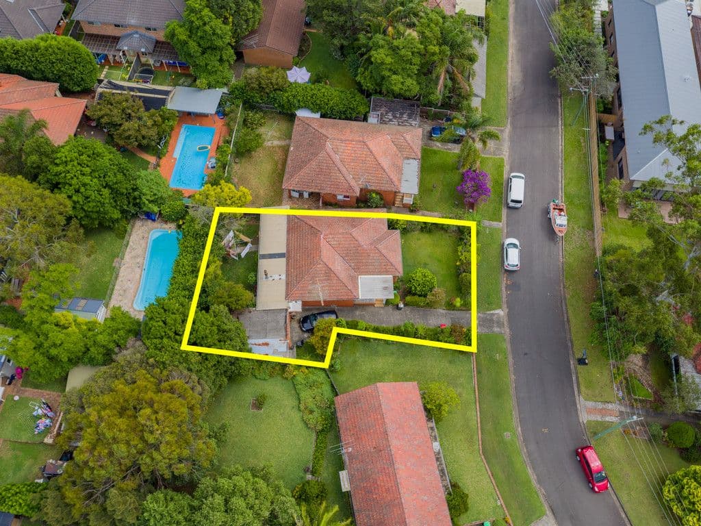 13 Laura Street, Gladesville - Thumbnail 2