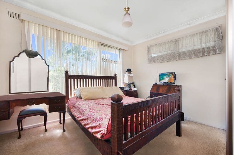 13 Laura Street, Gladesville - Thumbnail 8