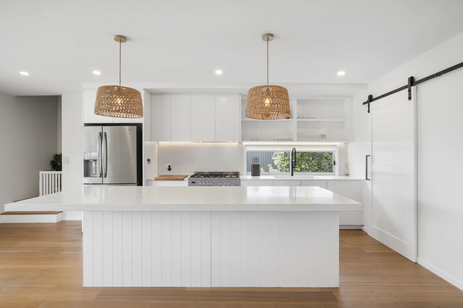 1 Peninsula Court, Mermaid Waters QLD 4218, Mermaid Waters - Thumbnail 4