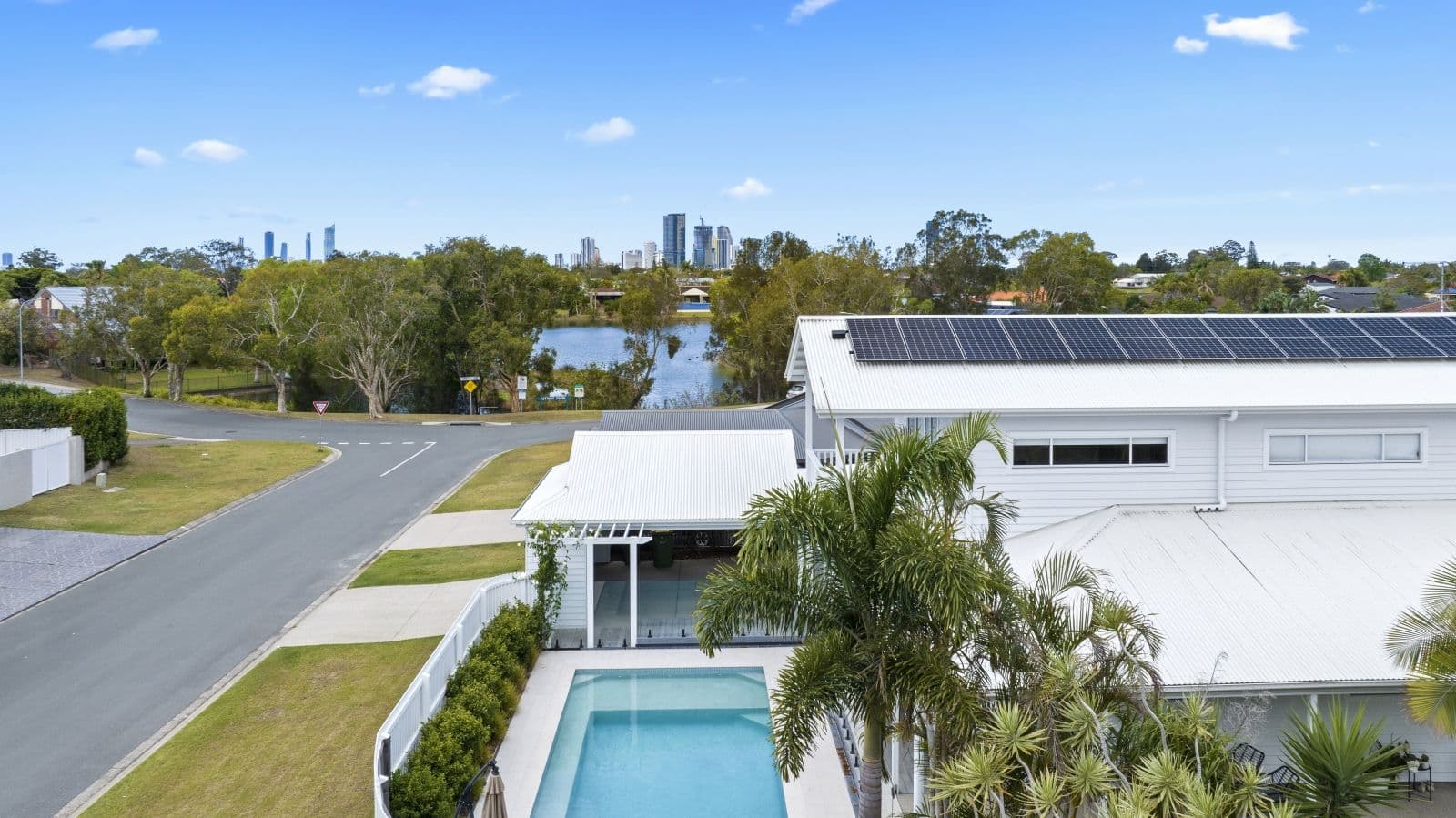 1 Peninsula Court, Mermaid Waters QLD 4218, Mermaid Waters - Thumbnail 7