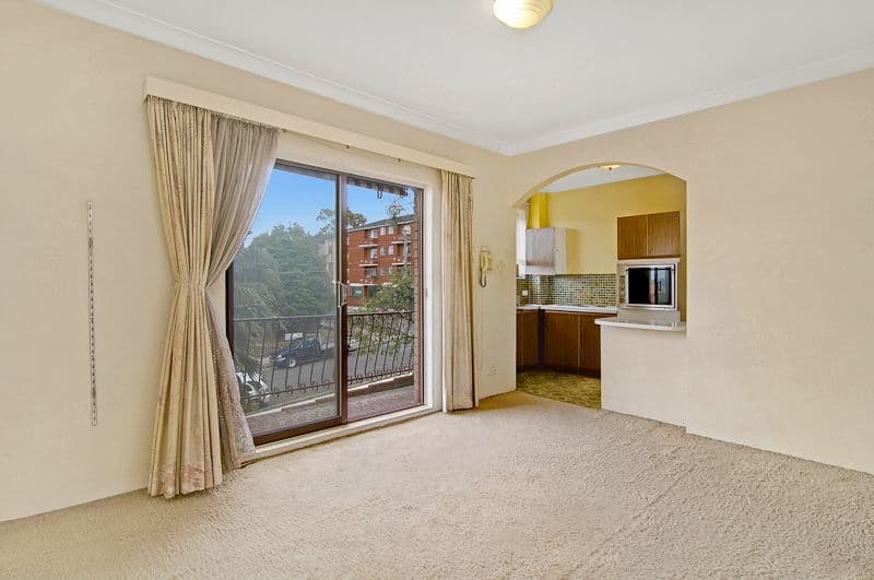 22 Linsley Street, GLADESVILLE NSW 2111, Gladesville - Thumbnail 2