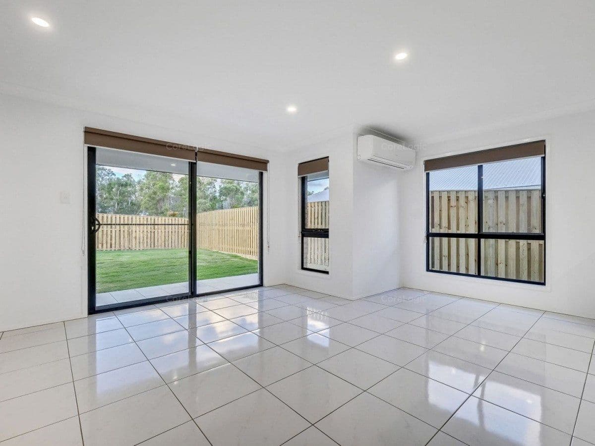 27 Flint Place, Park Ridge QLD 4125, Park Ridge - Thumbnail 2