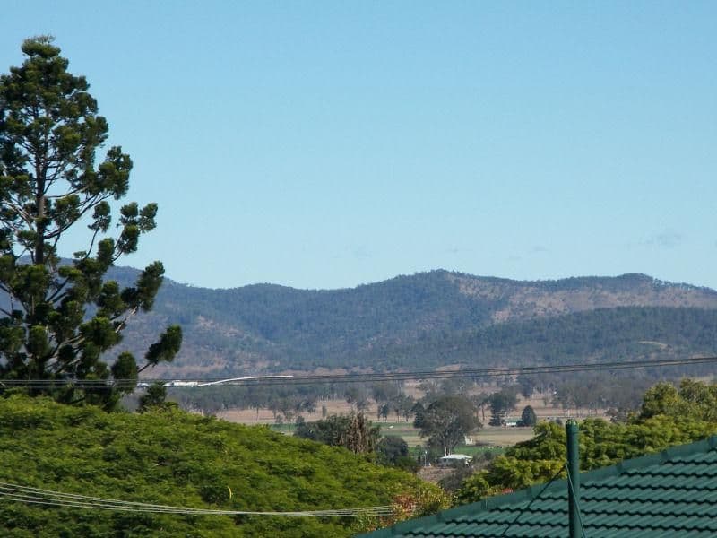 18 Laura Court, BEAUDESERT QLD 4285, Beaudesert - Thumbnail 8