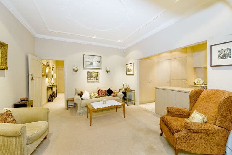 Apt 3, 251 Carrington Road, COOGEE NSW 2034, Coogee - Thumbnail 2