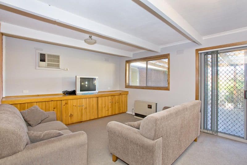 45 Chapel Street, WHITTINGTON VIC 3219, Whittington - Thumbnail 5