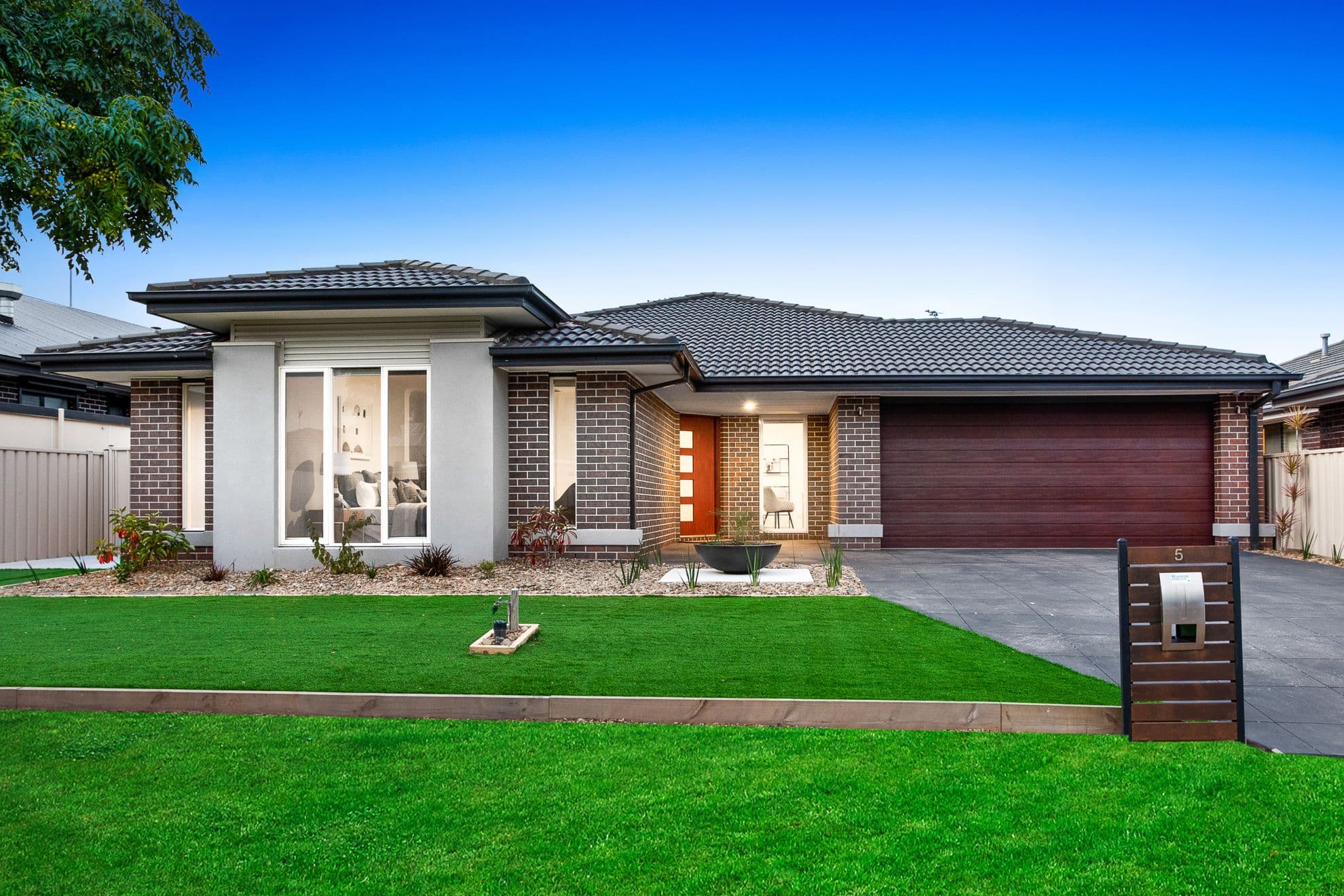 5 Nevis Place, Taylors Hill VIC 3037, Taylors Hill - Image 1