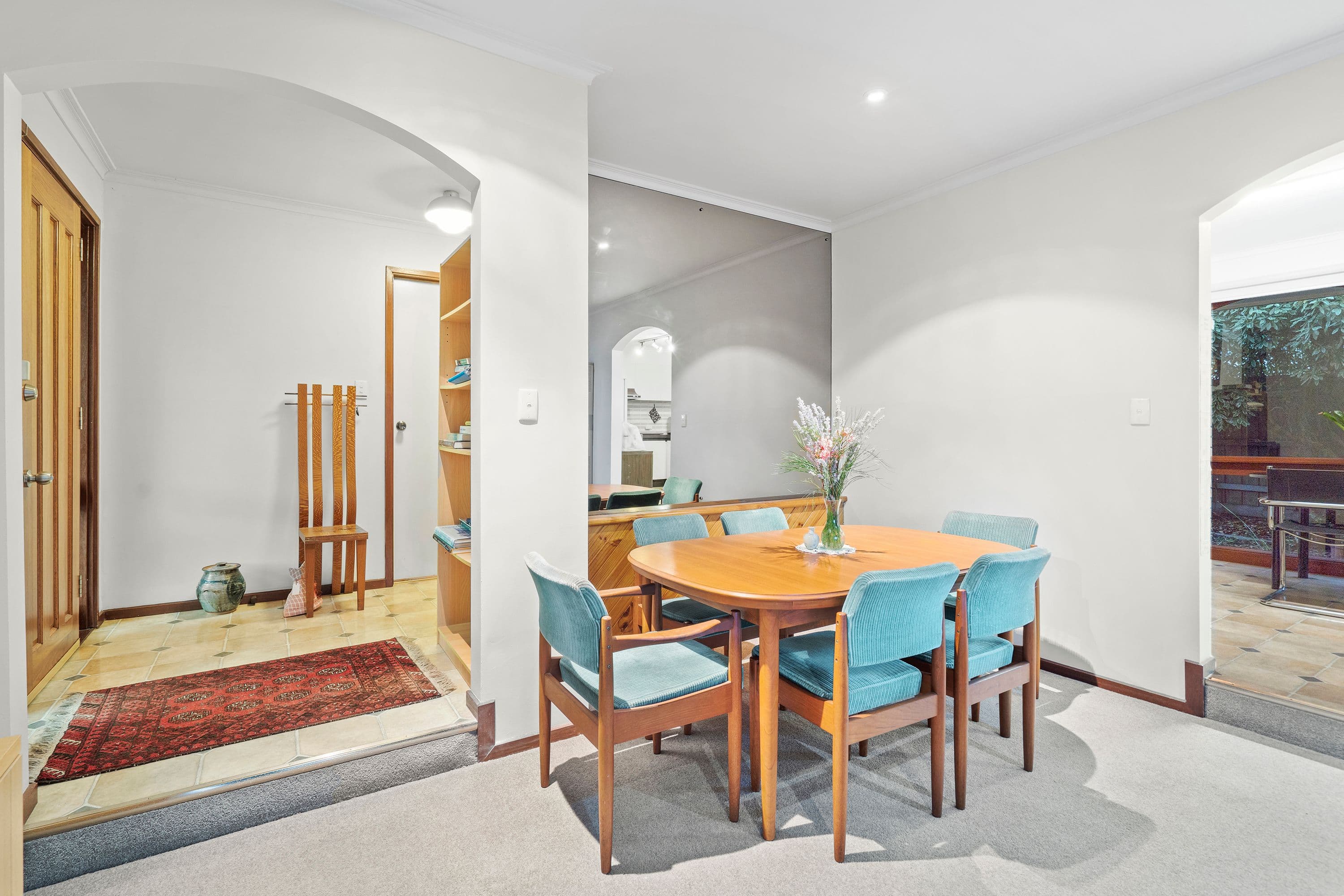 1 Hassett Court, Wantirna South VIC 3152, Wantirna South - Thumbnail 2