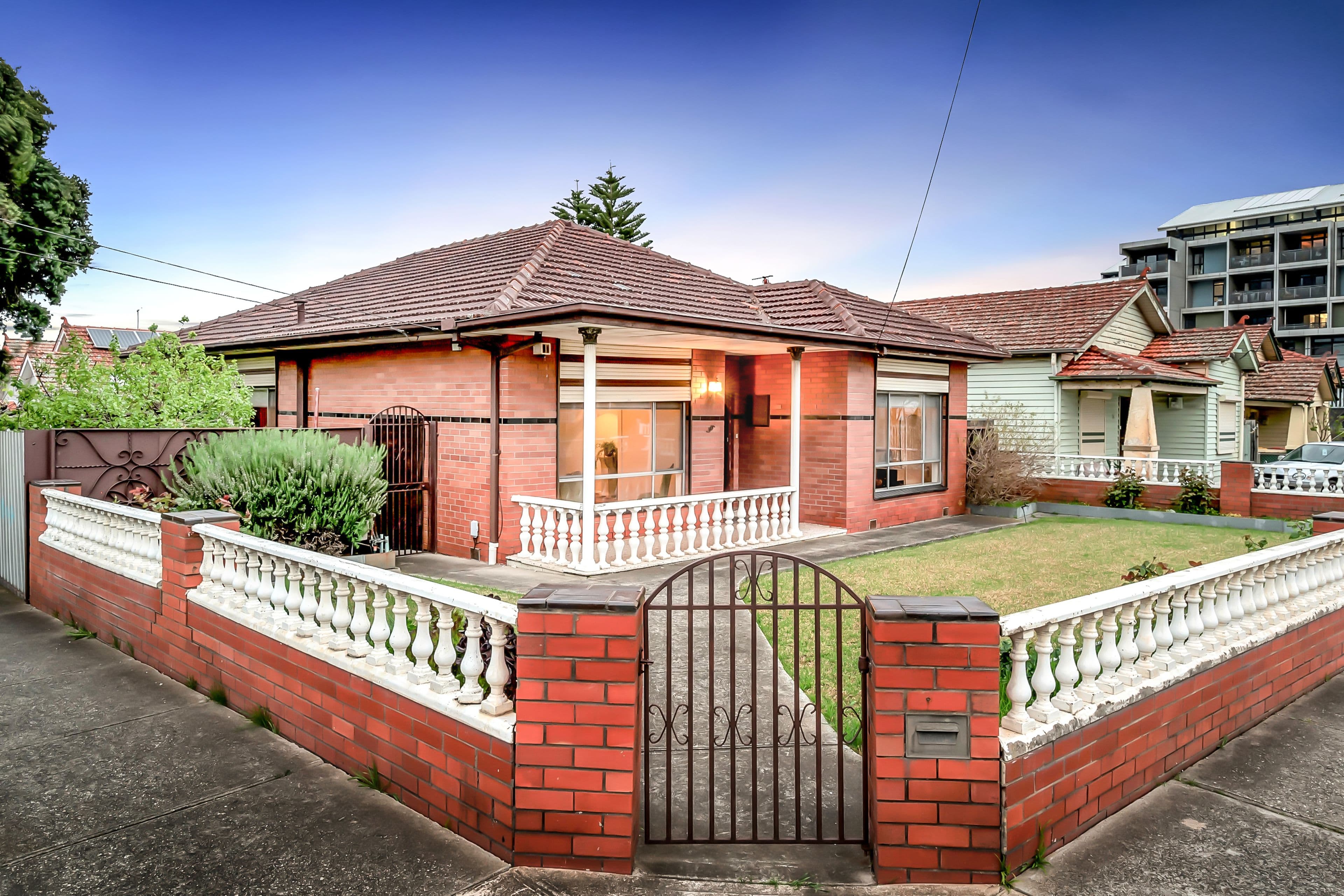 30 Nicholson Street, Coburg VIC 3058, Coburg - Thumbnail 4