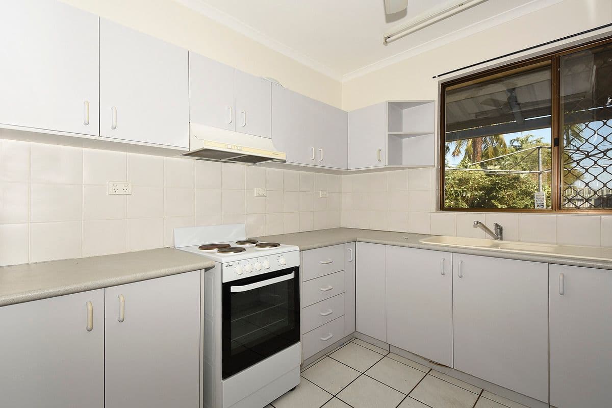 30 Brayshaw Crescent, Millner NT 0810, Millner - Thumbnail 3