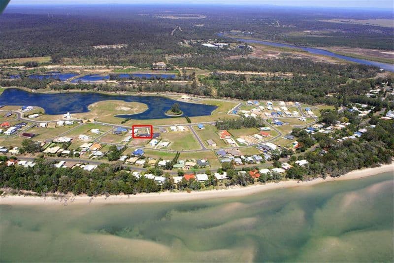 24 Northshore Avenue, TOOGOOM QLD 4655, Toogoom - Thumbnail 2