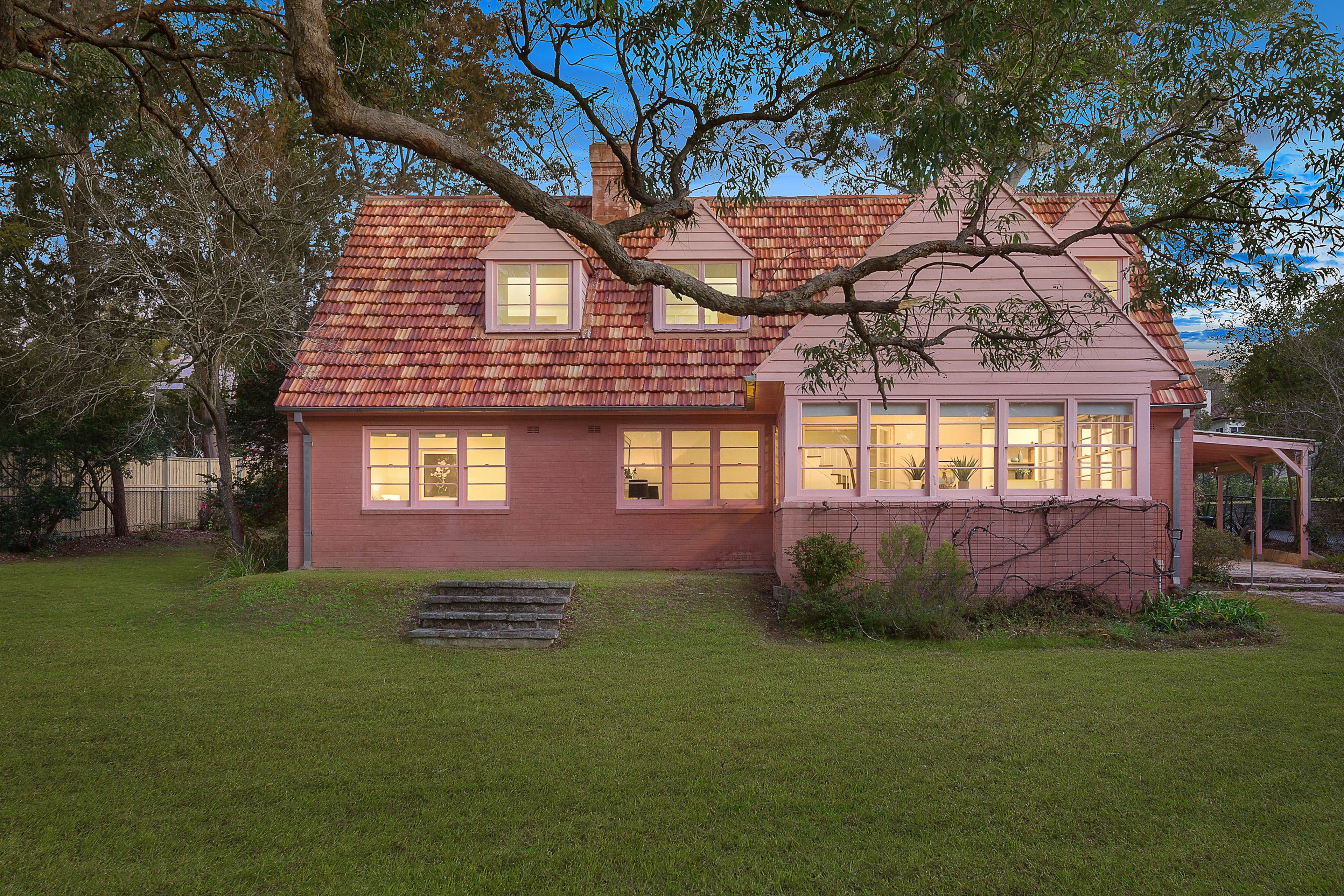 1 Karloo Street, Turramurra - Thumbnail 2