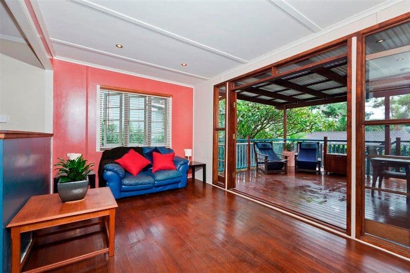 7 Eric Road, HOLLAND PARK QLD 4121, Holland Park - Thumbnail 5