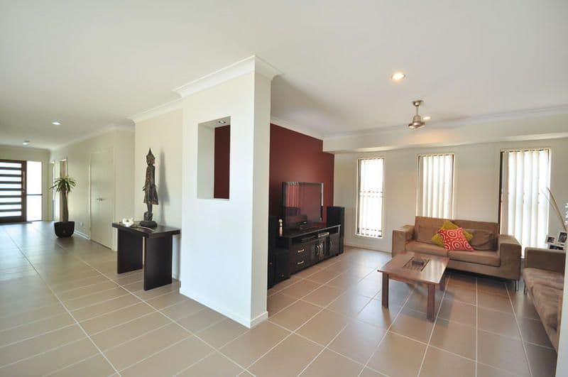 9 Booyong Place, BRIDGEMAN DOWNS QLD 4035, Bridgeman Downs - Thumbnail 3