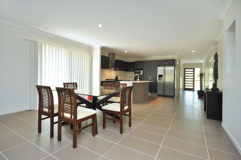9 Booyong Place, BRIDGEMAN DOWNS QLD 4035, Bridgeman Downs - Thumbnail 4