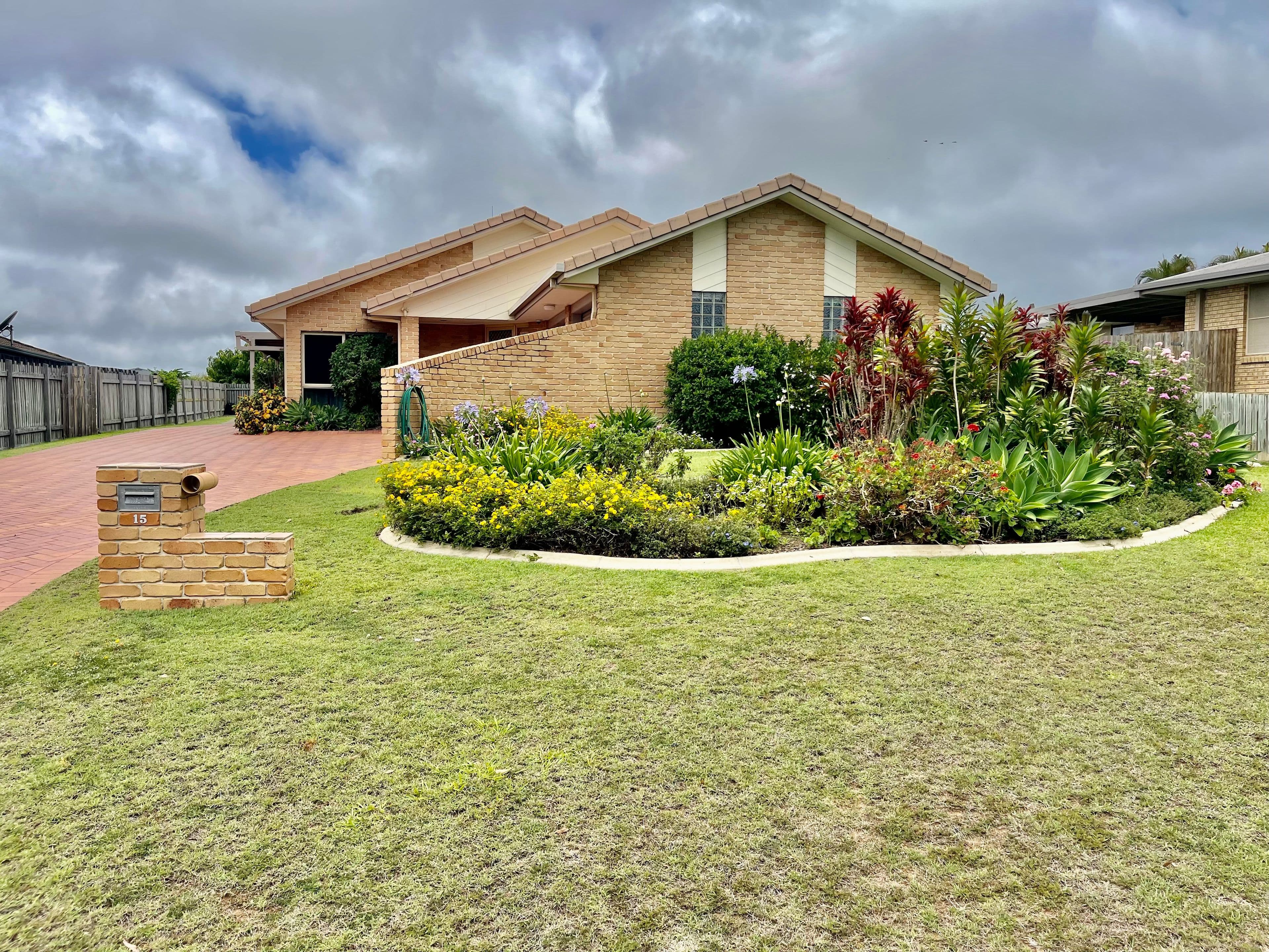 15 Victor Drive, Kawungan QLD 4655, Kawungan - Image 1