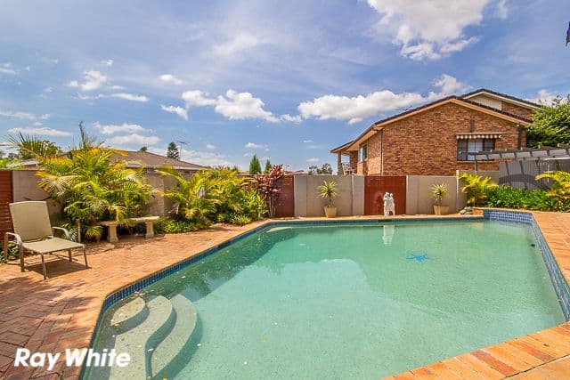 2 Brewon Close, BOSSLEY PARK NSW 2176, Bossley Park - Thumbnail 5