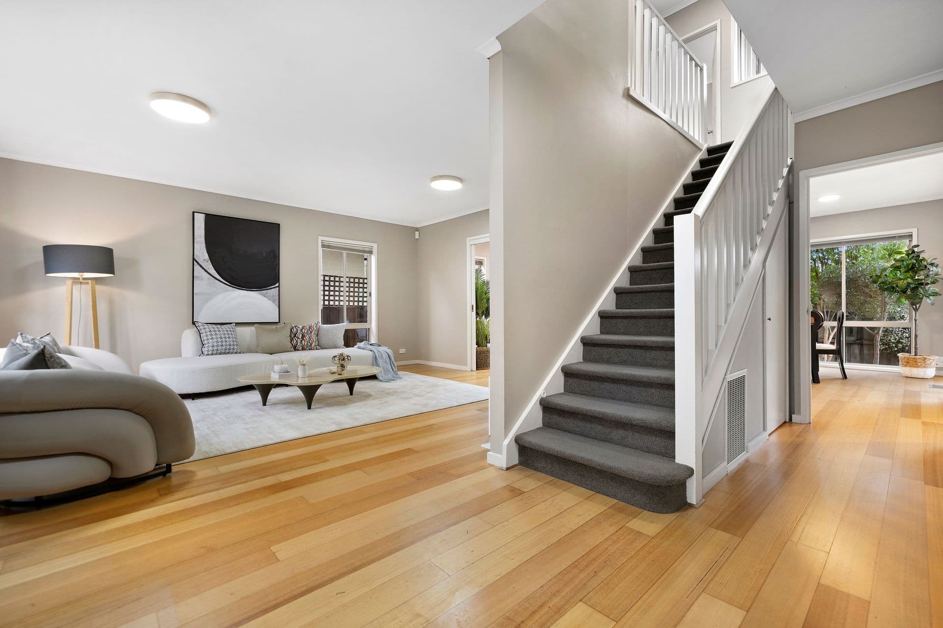 27 Glenwood Avenue, Glen Waverley VIC 3150, Glen Waverley - Thumbnail 3