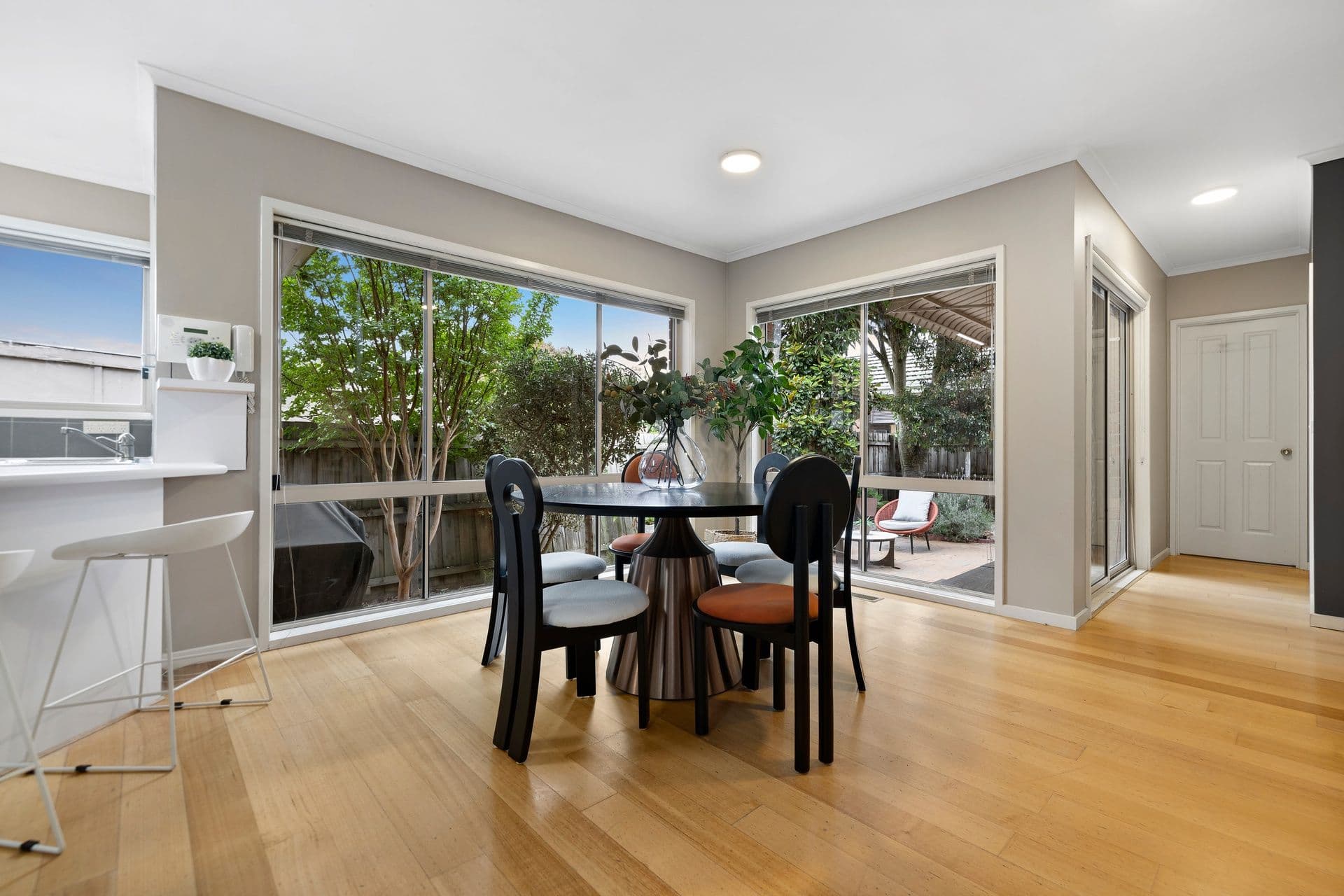 27 Glenwood Avenue, Glen Waverley VIC 3150, Glen Waverley - Thumbnail 7