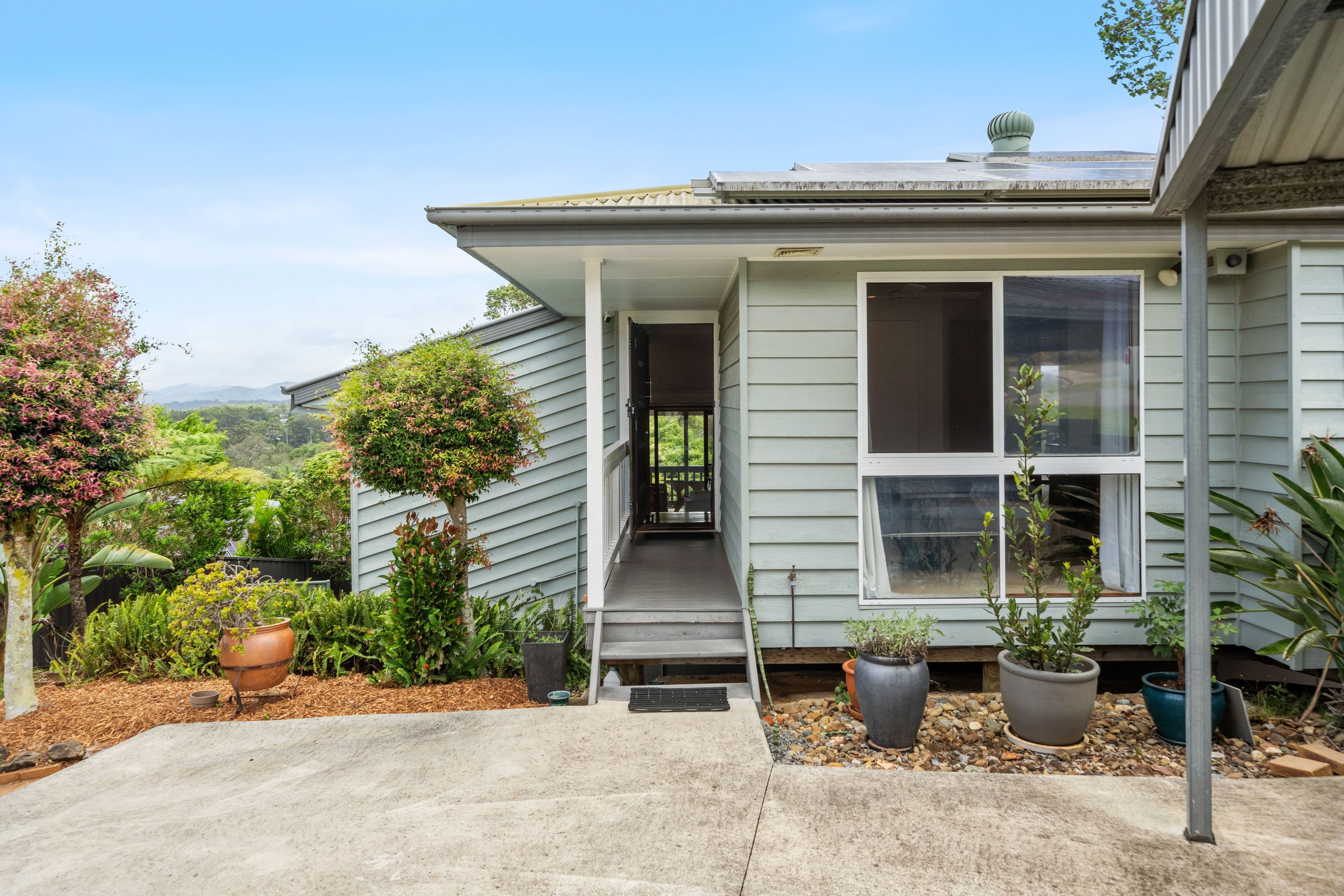6 Wideview Court, Carrara QLD 4211, Carrara - Thumbnail 5