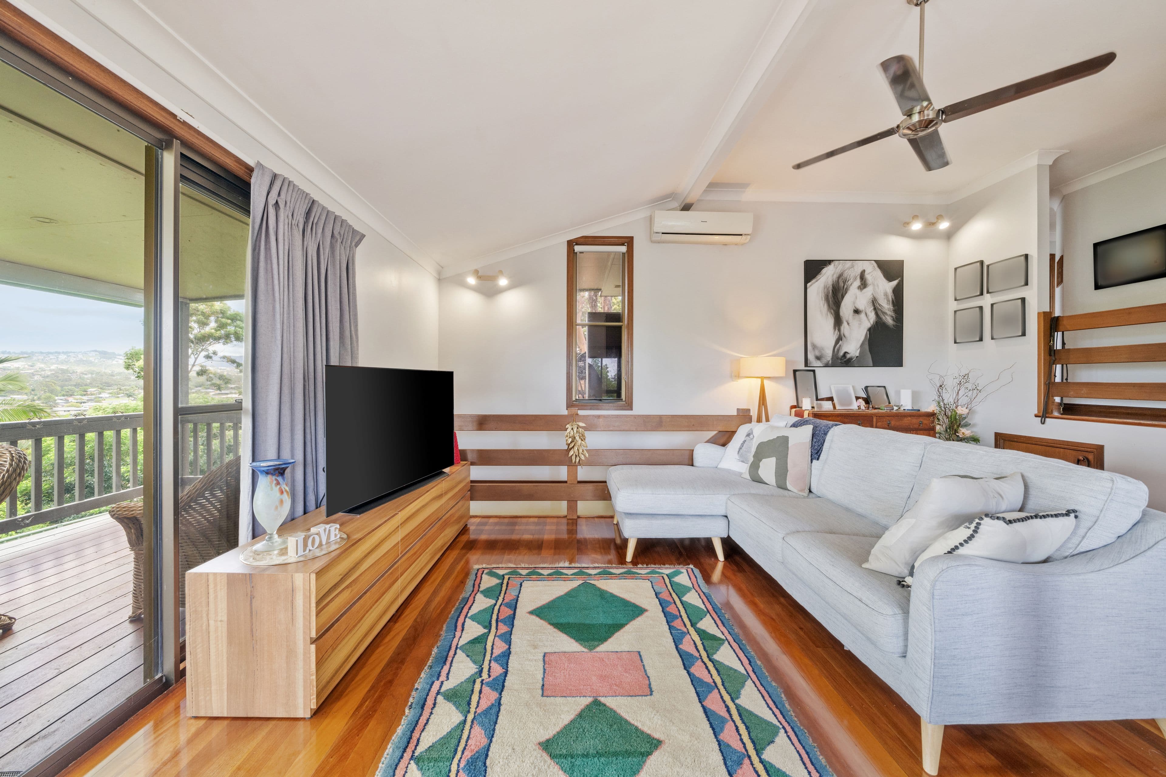 6 Wideview Court, Carrara QLD 4211, Carrara - Thumbnail 8