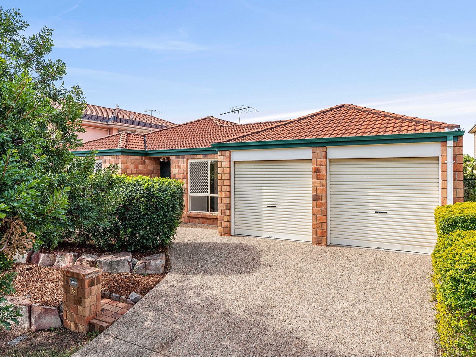 6 Pinehurst Place, Oxley QLD 4075, Oxley - Image 1