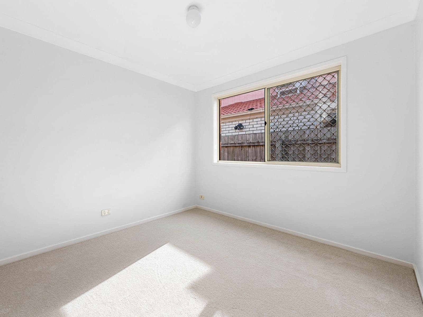 6 Pinehurst Place, Oxley QLD 4075, Oxley - Thumbnail 4