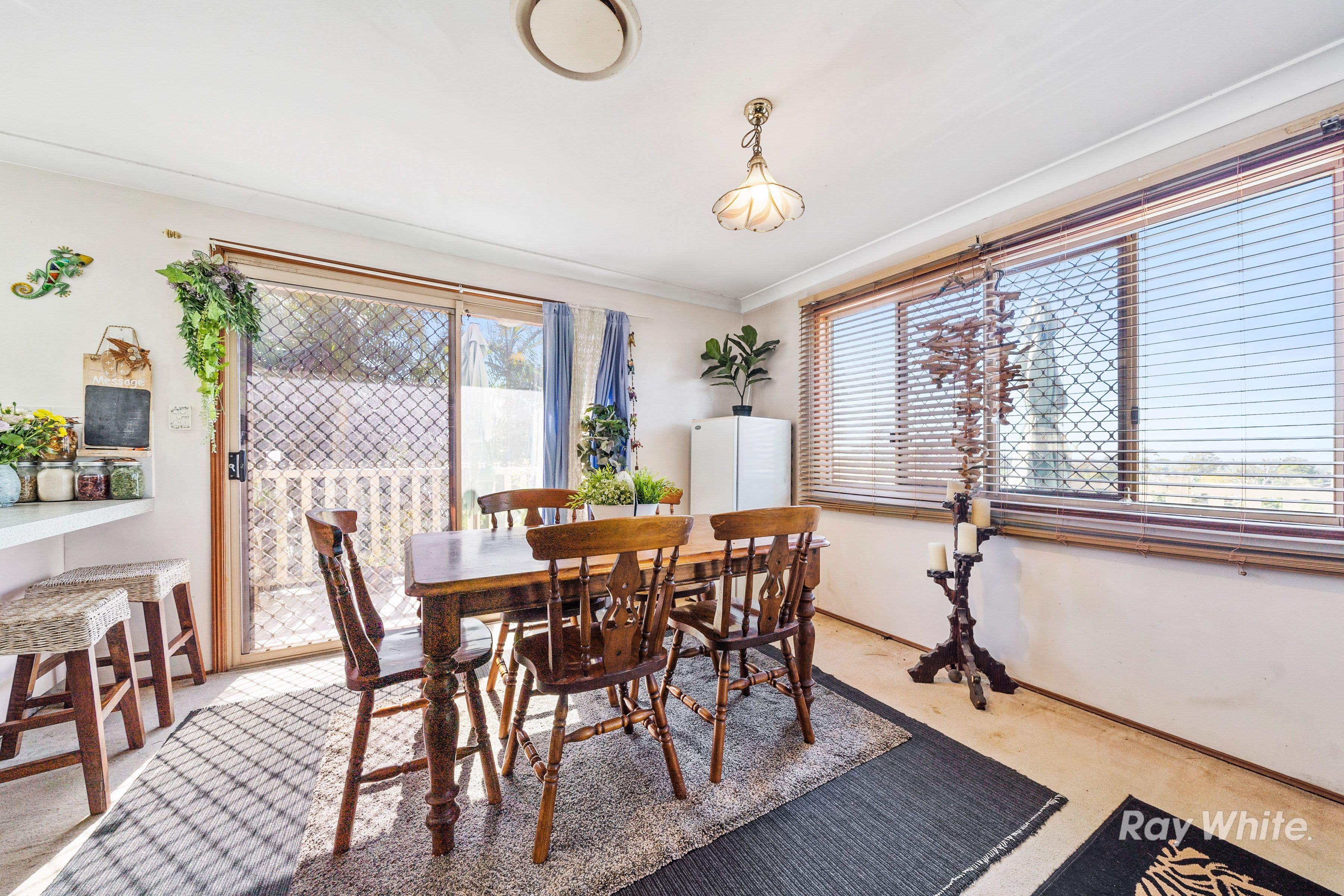 7 Clover Court, Eagleby QLD 4207, Eagleby - Thumbnail 7
