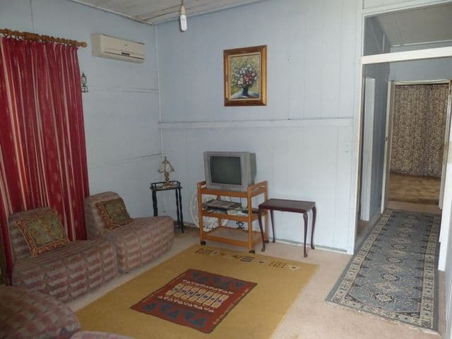 33 Palm Street, CREMORNE QLD 4740, Cremorne - Thumbnail 3
