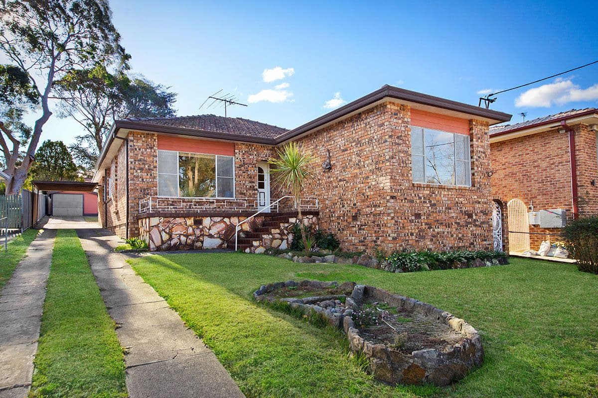 43 Carina Road, Oyster Bay - Image 1
