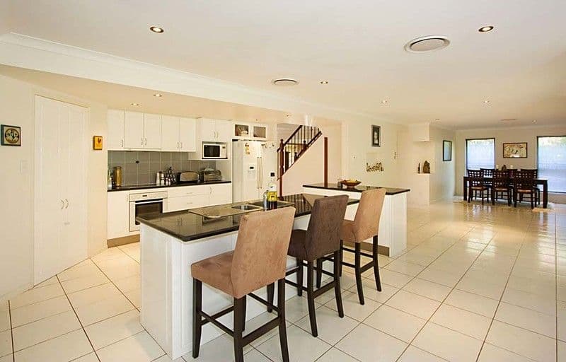 36 Forest Drive, ELANORA QLD 4221, Elanora - Thumbnail 7