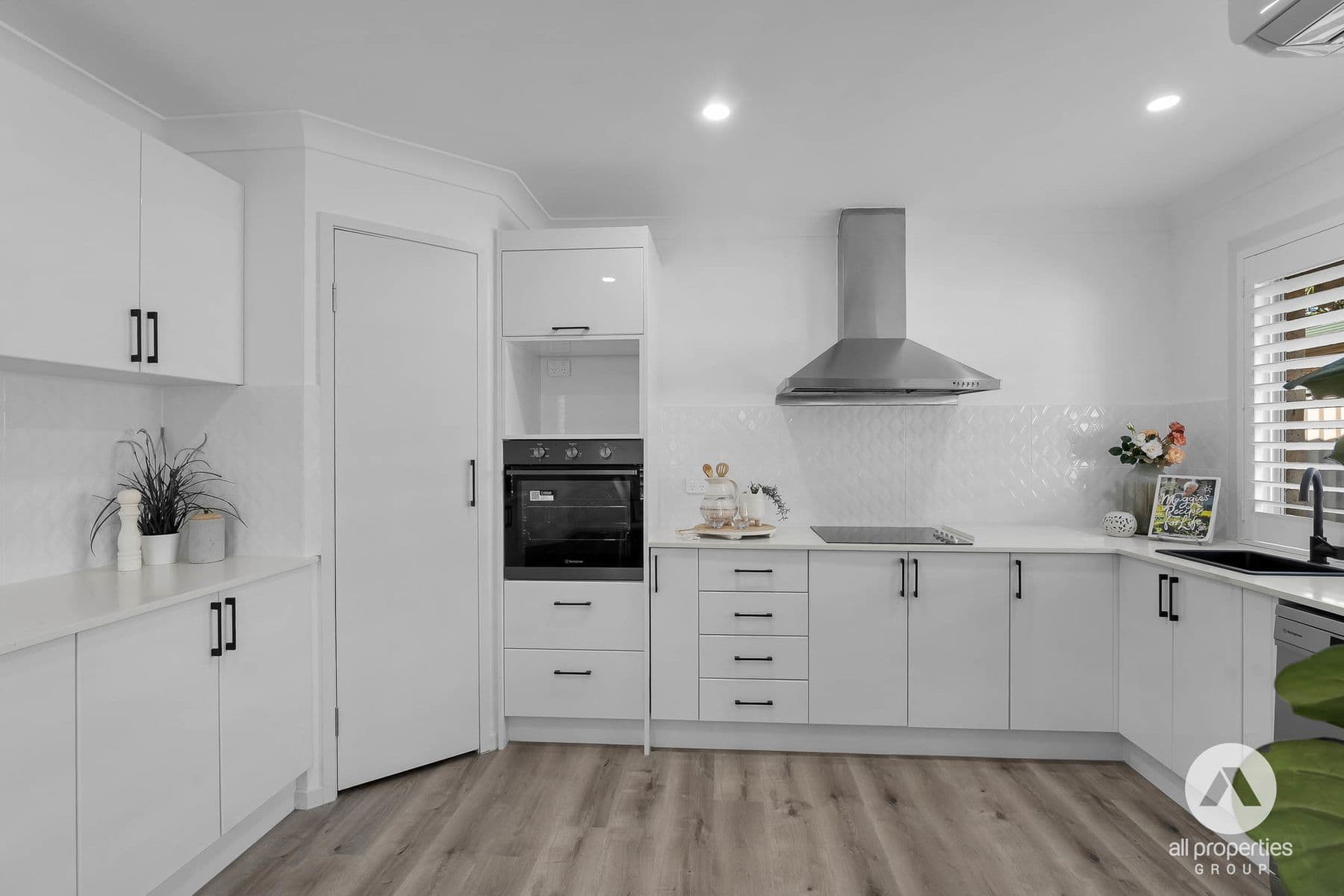 17 Buttercup Close, Meadowbrook QLD 4131, Meadowbrook - Thumbnail 5