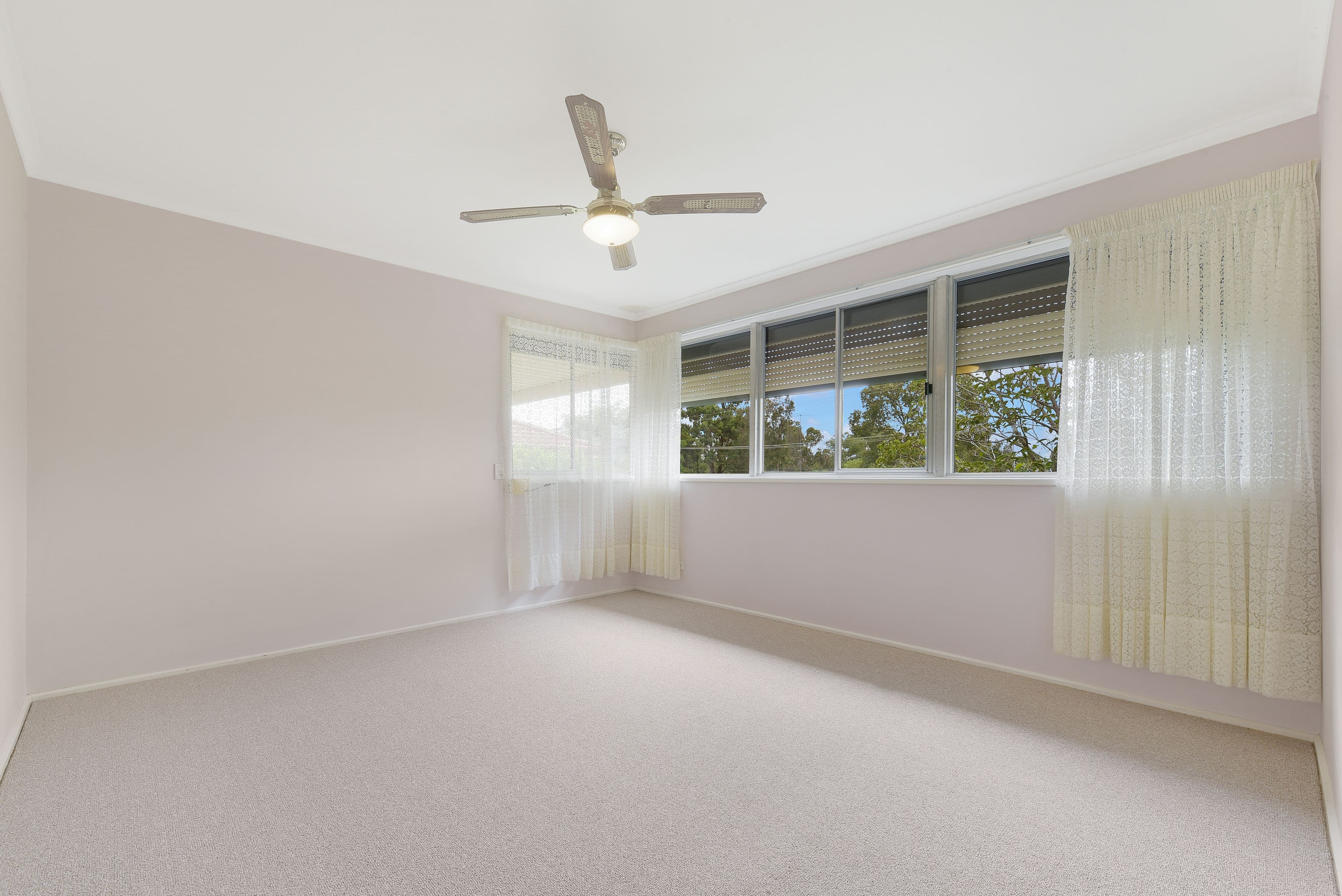17 Engesta Avenue, Camden - Thumbnail 5