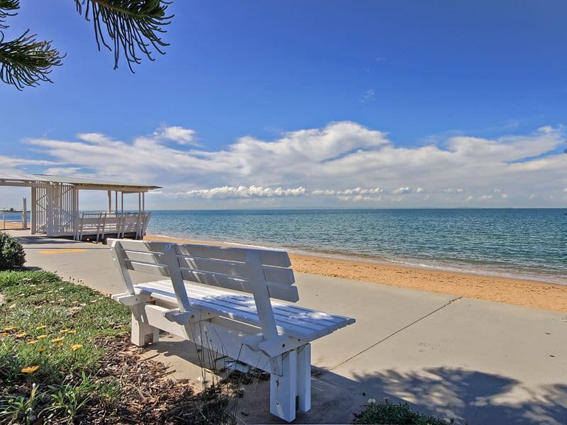 30 Dix Street, REDCLIFFE QLD 4020, Redcliffe - Thumbnail 2