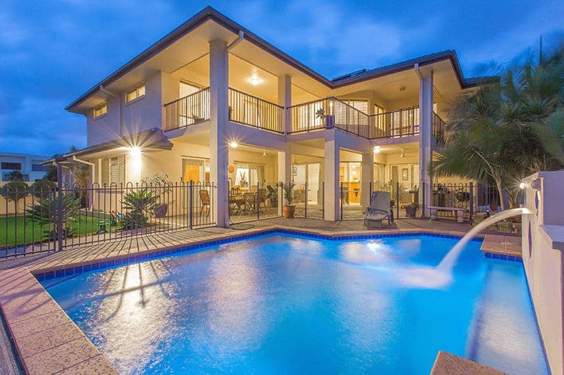 8 Estonia Avenue, BRIDGEMAN DOWNS QLD 4035, Bridgeman Downs - Image 1