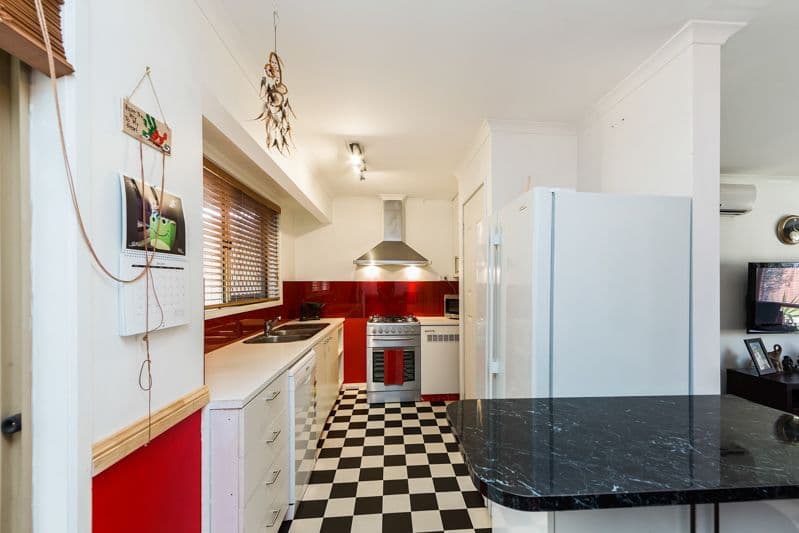 50-52 Station Road, Melton South VIC 3338, Melton South - Thumbnail 2